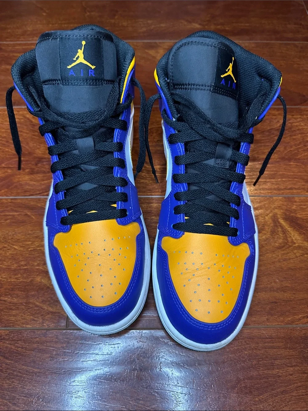 Nike Air Jordan 1 Mid Lakers Purple Gold Men’s Size 9 DQ8426-517
